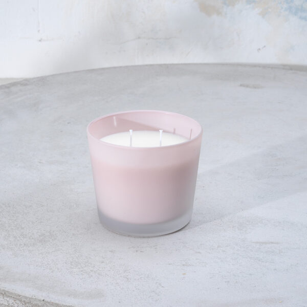 Reevie soft pink candle